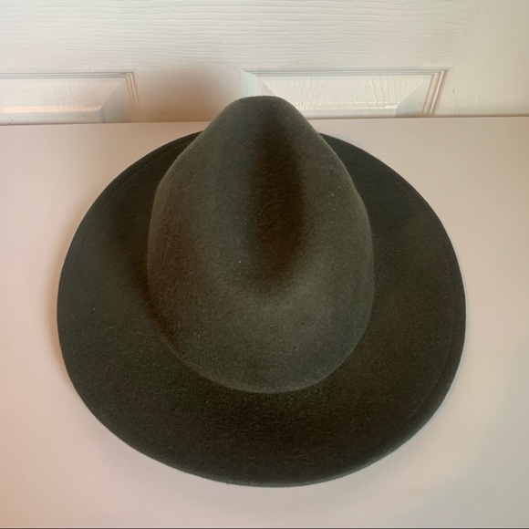 SOLD Urban Outfitters Hat - Picture 4 of 6